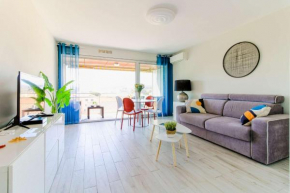 SELECT'soHOME - Studio au cœur du centre-ville du Lavandou à quelques pas de la plage ! - Services hôteliers - AREV